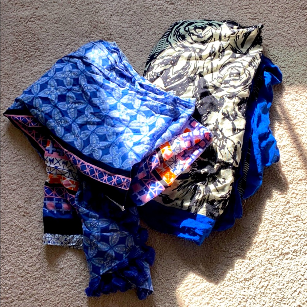 Stella & Dot Scarves- 2
